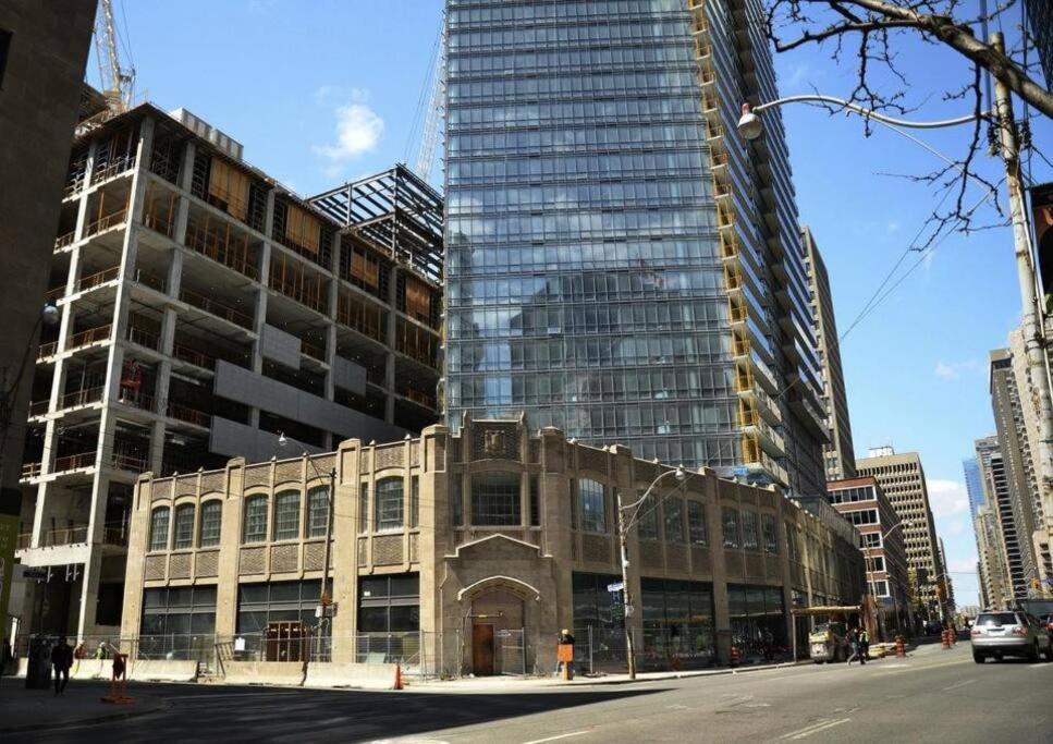 Stunning Condo With Fantastic View Of The City! Toronto Exteriér fotografie