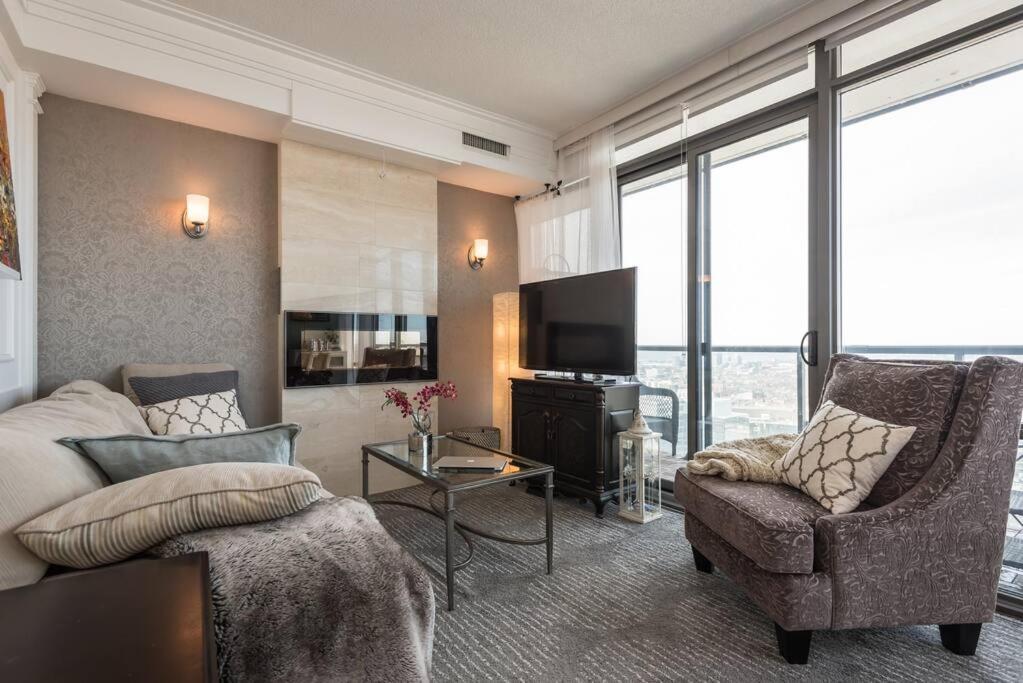 Stunning Condo With Fantastic View Of The City! Toronto Exteriér fotografie